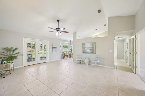 350 Rosa Ct, Saint Augustine, FL 32086 photo 9