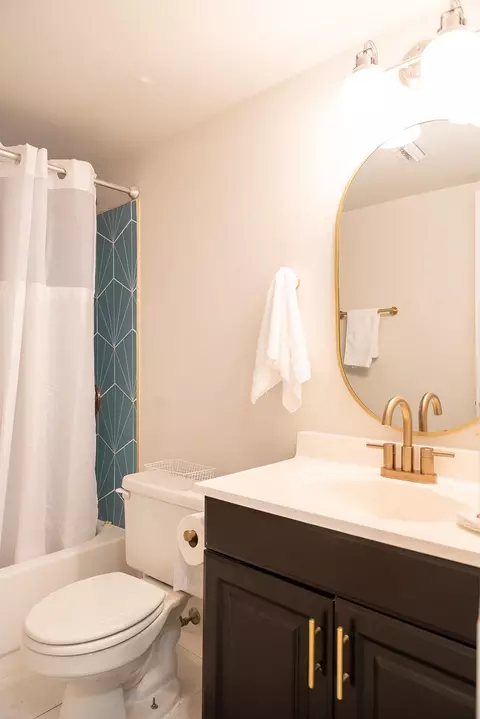 Bath - 3804 Windjammer Ln, Saint Augustine, FL 32084 photo 9 of 13