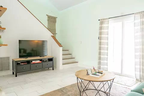 Living - 3804 Windjammer Ln, Saint Augustine, FL 32084 photo 3 of 8