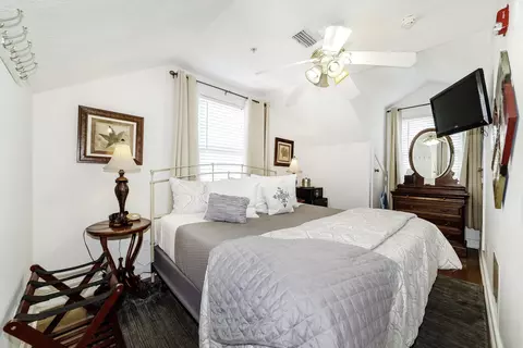 Bedroom - 29 Cuna St, Saint Augustine, FL 32084 photo 6 of 24