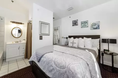 Bedroom - 29 Cuna St, Saint Augustine, FL 32084 photo 18 of 24
