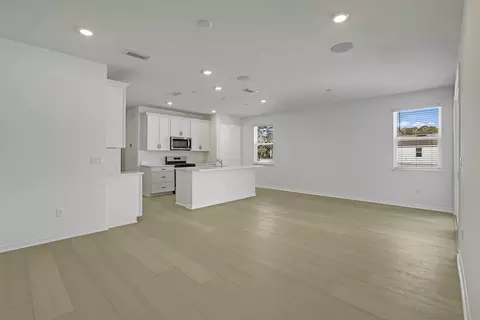 348 Blind Oak Cir, Saint Augustine, FL 32095 photo 3