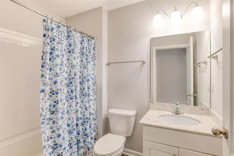 Bath - 485 Crescent Key Dr, Saint Augustine, FL 32086 photo 5 of 5