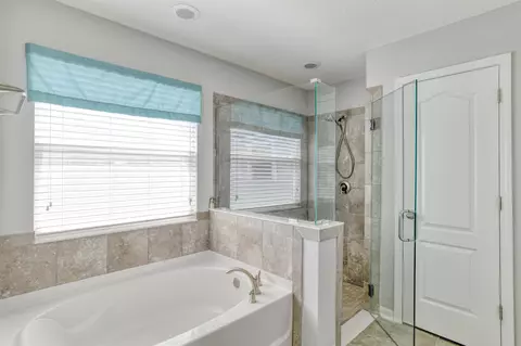 Bath - 485 Crescent Key Dr, Saint Augustine, FL 32086 photo 1 of 5