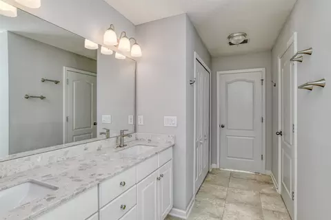 Bath - 485 Crescent Key Dr, Saint Augustine, FL 32086 photo 3 of 5