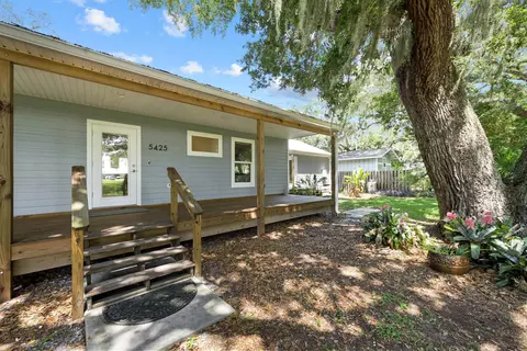 Exterior - 5425 Windantide Rd # B, Saint Augustine, FL 32080 photo 3 of 11