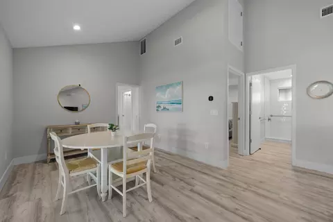 Dining - 5425 Windantide Rd # B, Saint Augustine, FL 32080 photo 3 of 3