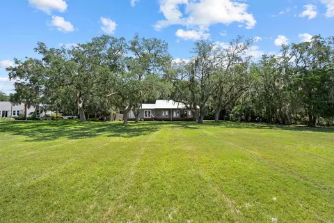 Exterior - 5425 Windantide Rd # B, Saint Augustine, FL 32080 photo 8 of 11