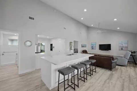 Kitchen - 5425 Windantide Rd # B, Saint Augustine, FL 32080 photo 4 of 5