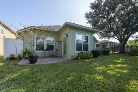 Exterior - 73 Durango Dr, Saint Augustine, FL 32086 photo 2 of 8