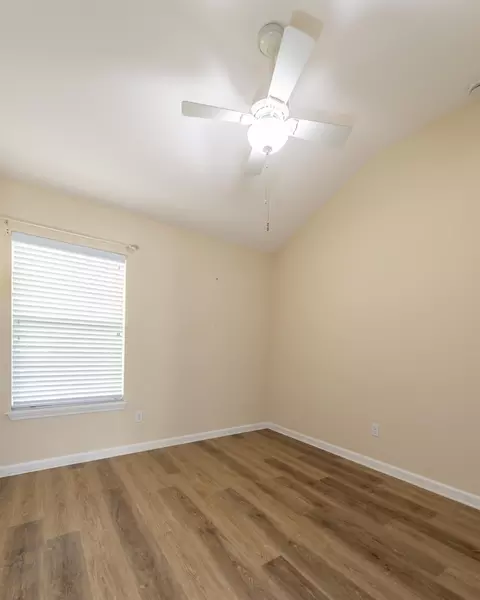Bedroom - 73 Durango Dr, Saint Augustine, FL 32086 photo 4 of 6