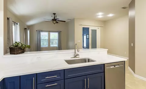 Kitchen - 73 Durango Dr, Saint Augustine, FL 32086 photo 2 of 3