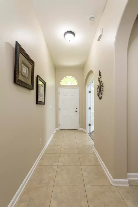 Entry Way - 73 Durango Dr, Saint Augustine, FL 32086 photo 2 of 3
