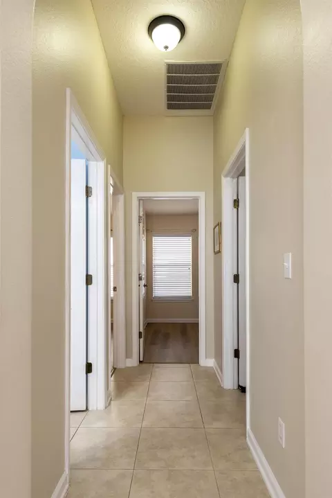 Entry Way - 73 Durango Dr, Saint Augustine, FL 32086 photo 2 of 2