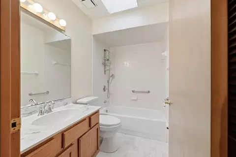 Bath - 115 Segovia Rd, Saint Augustine, FL 32086 photo 4 of 4