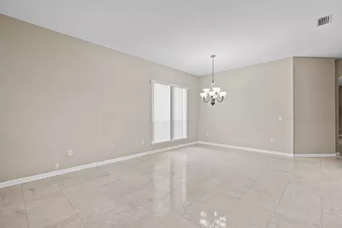 Living - 425 S Hidden Tree Dr, Saint Augustine, FL 32086 photo 3 of 9