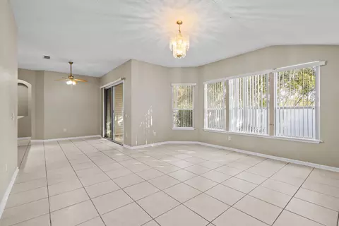 Living - 425 S Hidden Tree Dr, Saint Augustine, FL 32086 photo 7 of 9