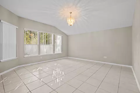 Living - 425 S Hidden Tree Dr, Saint Augustine, FL 32086 photo 6 of 9