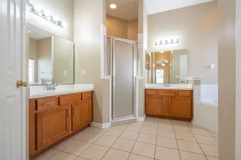 Bath - 425 S Hidden Tree Dr, Saint Augustine, FL 32086 photo 1 of 5