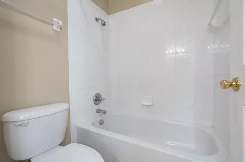 Bath - 425 S Hidden Tree Dr, Saint Augustine, FL 32086 photo 5 of 5