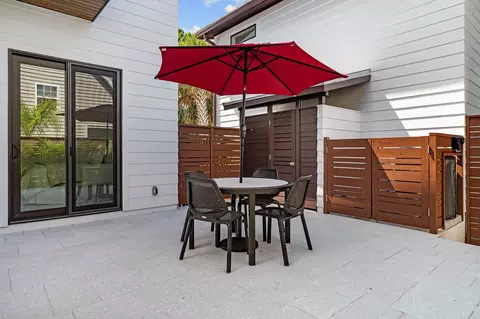 Exterior - 327 Minorca Ave, Saint Augustine, FL 32080 photo 7 of 14