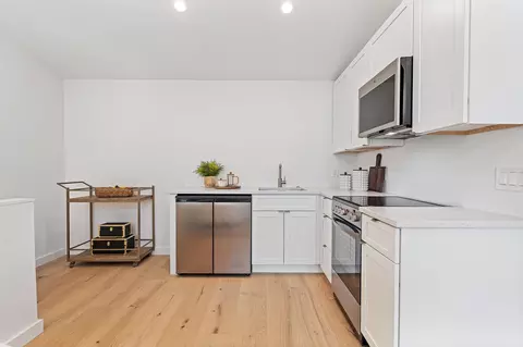 Kitchen - 327 Minorca Ave, Saint Augustine, FL 32080 photo 12 of 12