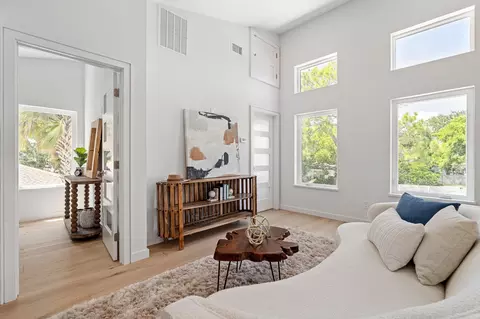 Entry Way - 327 Minorca Ave, Saint Augustine, FL 32080 photo 7 of 8
