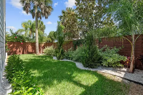 Exterior - 327 Minorca Ave, Saint Augustine, FL 32080 photo 10 of 14