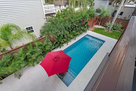 Exterior - 327 Minorca Ave, Saint Augustine, FL 32080 photo 4 of 14