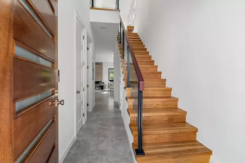 Entry Way - 327 Minorca Ave, Saint Augustine, FL 32080 photo 1 of 8