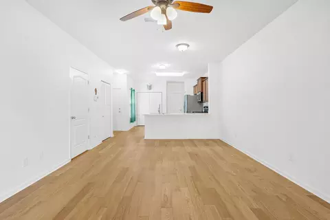Living - 187 Whitland Way, Saint Augustine, FL 32086 photo 3 of 4