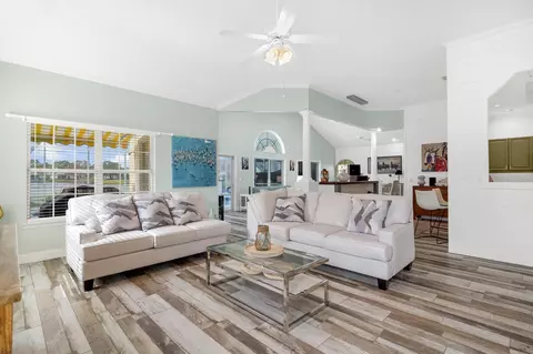 Living - 507 Lakeway Dr, Saint Augustine, FL 32080 photo 3 of 3