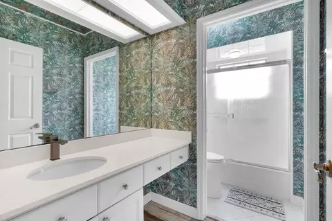 Bath - 507 Lakeway Dr, Saint Augustine, FL 32080 photo 4 of 6