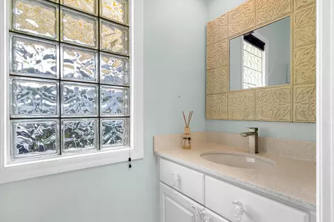 Bath - 507 Lakeway Dr, Saint Augustine, FL 32080 photo 6 of 6