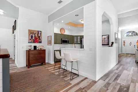 Entry Way - 507 Lakeway Dr, Saint Augustine, FL 32080 photo 4 of 4