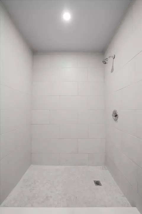 Bath - 13555 County Road 13, Saint Augustine, FL 32092 photo 2 of 2