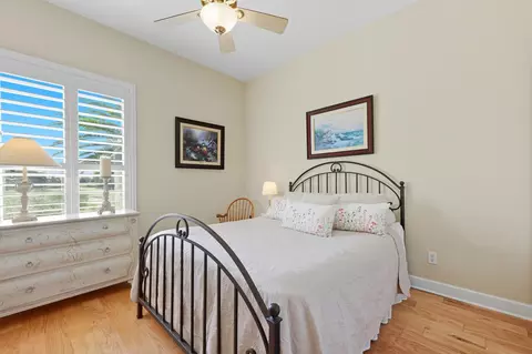 Bedroom - 305 Marsh Point Cir, Saint Augustine, FL 32080 photo 4 of 6