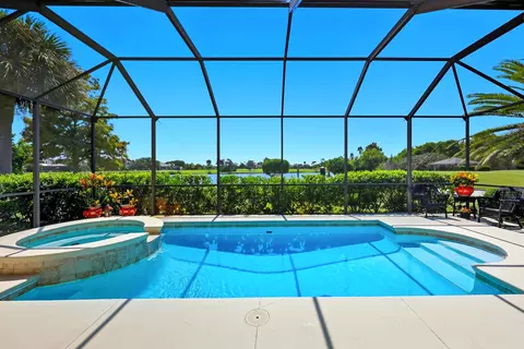 Exterior - 305 Marsh Point Cir, Saint Augustine, FL 32080 photo 10 of 28