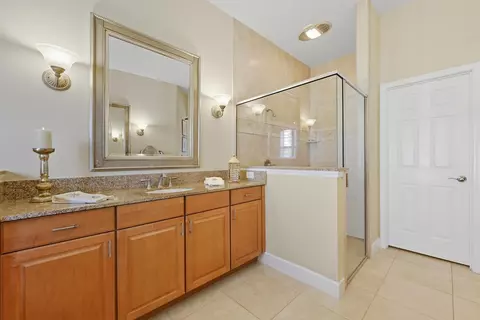 Bath - 305 Marsh Point Cir, Saint Augustine, FL 32080 photo 4 of 8