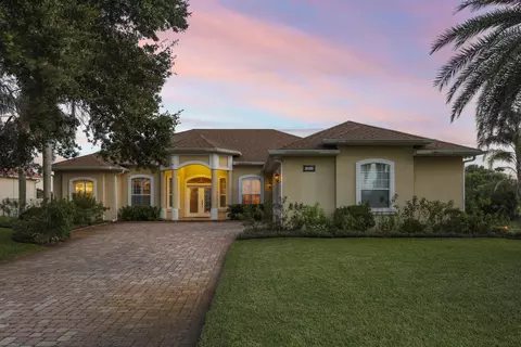 Exterior - 305 Marsh Point Cir, Saint Augustine, FL 32080 photo 20 of 28