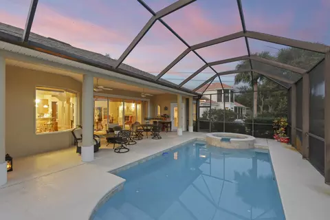 Exterior - 305 Marsh Point Cir, Saint Augustine, FL 32080 photo 22 of 28
