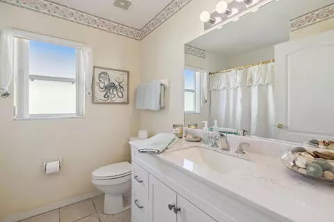 Bath - 508 Peninsula Ct, Saint Augustine, FL 32080 photo 1 of 2