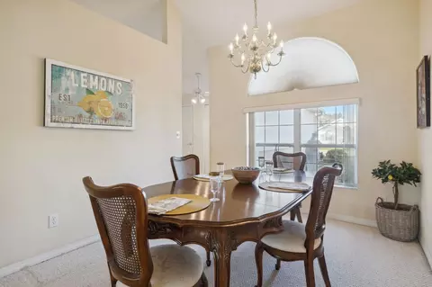Dining - 508 Peninsula Ct, Saint Augustine, FL 32080 photo 2 of 2