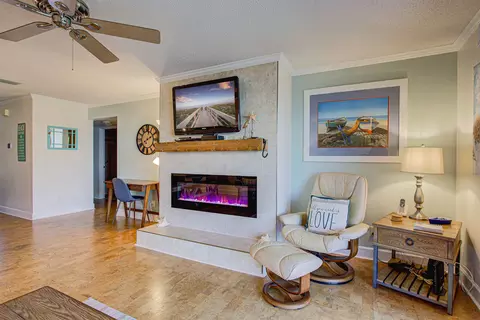 Living - 890 A1a Beach Blvd #62, Saint Augustine, FL 32080 photo 8 of 9