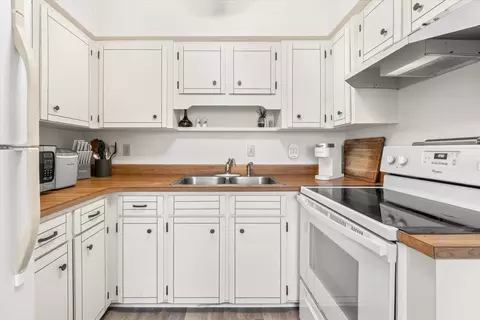 Kitchen - 216 9th St, Saint Augustine, FL 32080 photo 2 of 5
