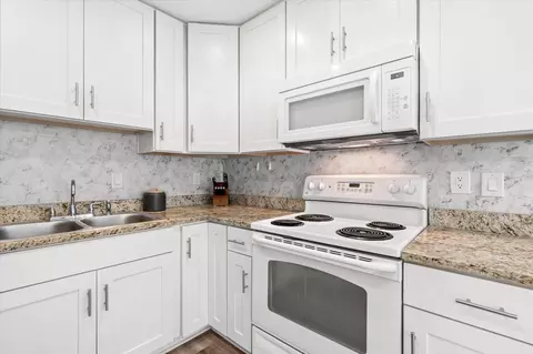 Kitchen - 216 9th St, Saint Augustine, FL 32080 photo 4 of 5