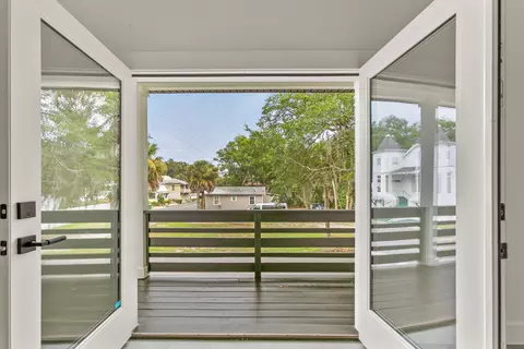 Exterior - 28 Spring St, Saint Augustine, FL 32084 photo 2 of 17