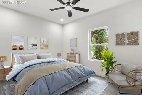Bedroom - 28 Spring St, Saint Augustine, FL 32084 photo 11 of 12
