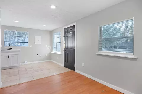 Living - 385 Katnack Rd, Saint Augustine, FL 32095 photo 5 of 6