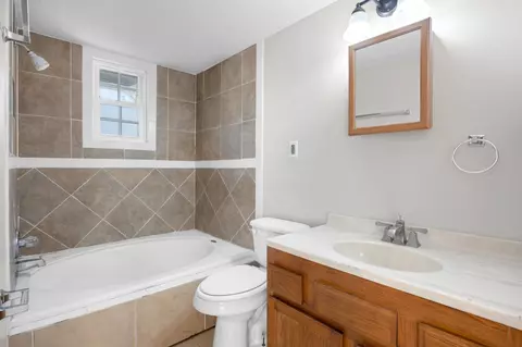 Bath - 385 Katnack Rd, Saint Augustine, FL 32095 photo 4 of 4